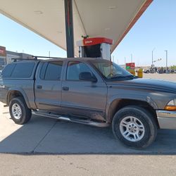 2004 Dodge Dakota