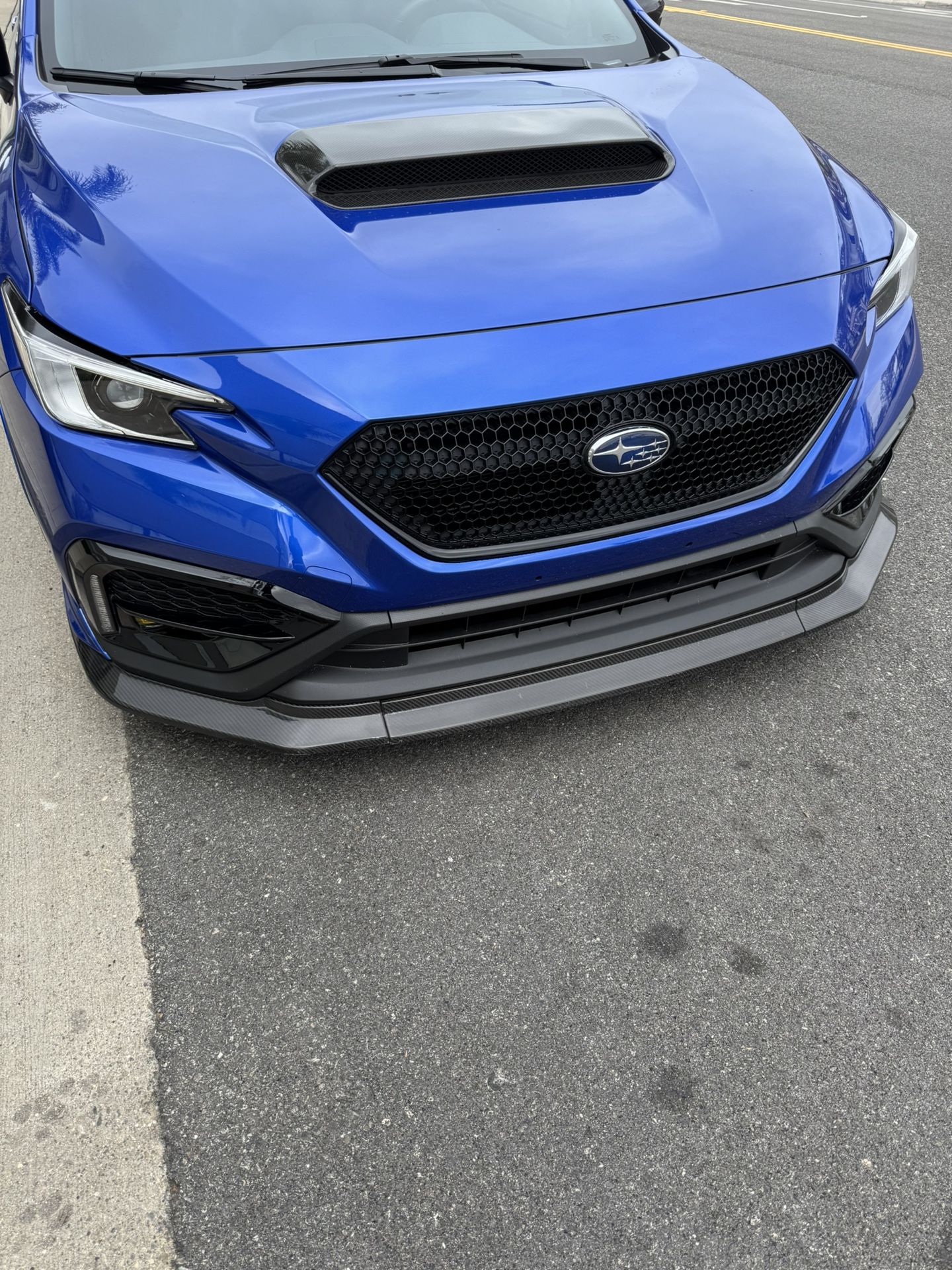 Carbon Fiber Lip