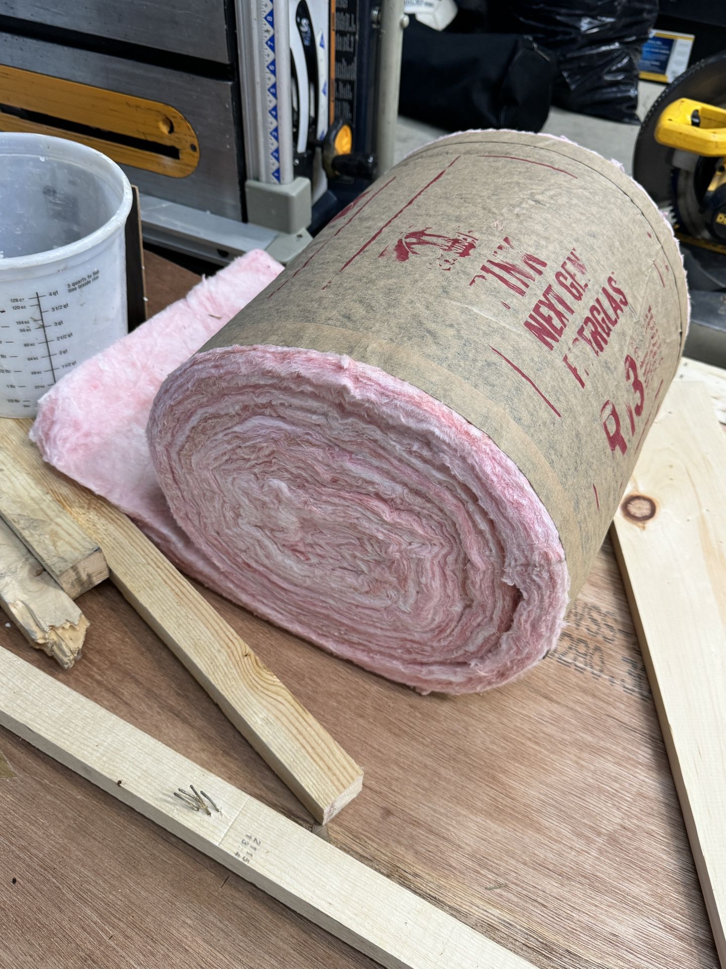 Roll Of Insulation (Pink R13)