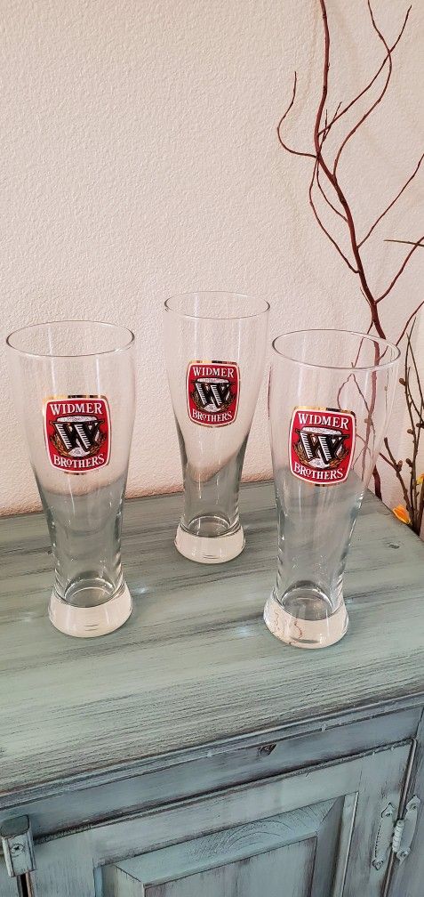 Widmer Beer Glasses