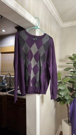 Men’s Medium Sweater