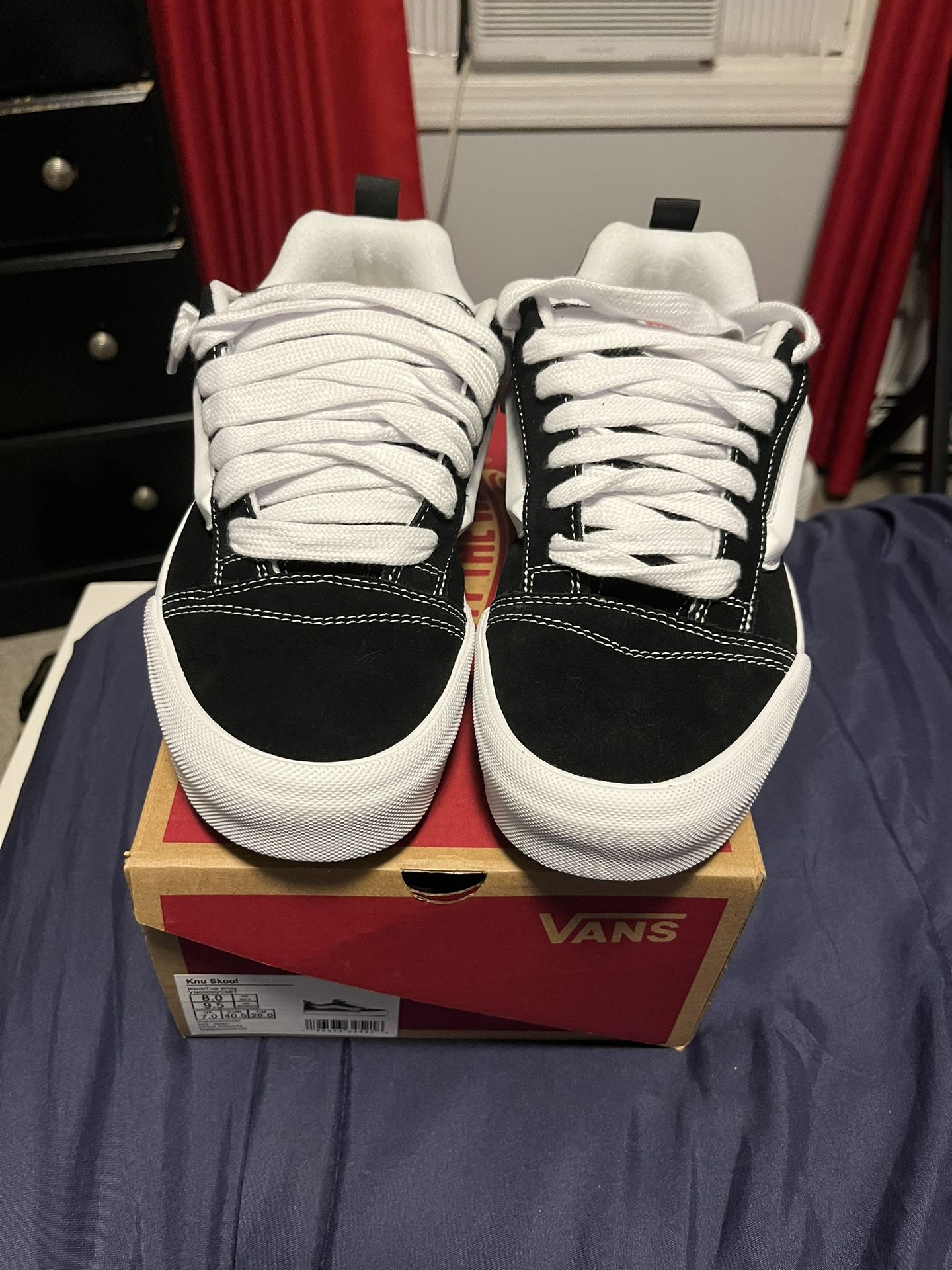 Vans Knu Skool