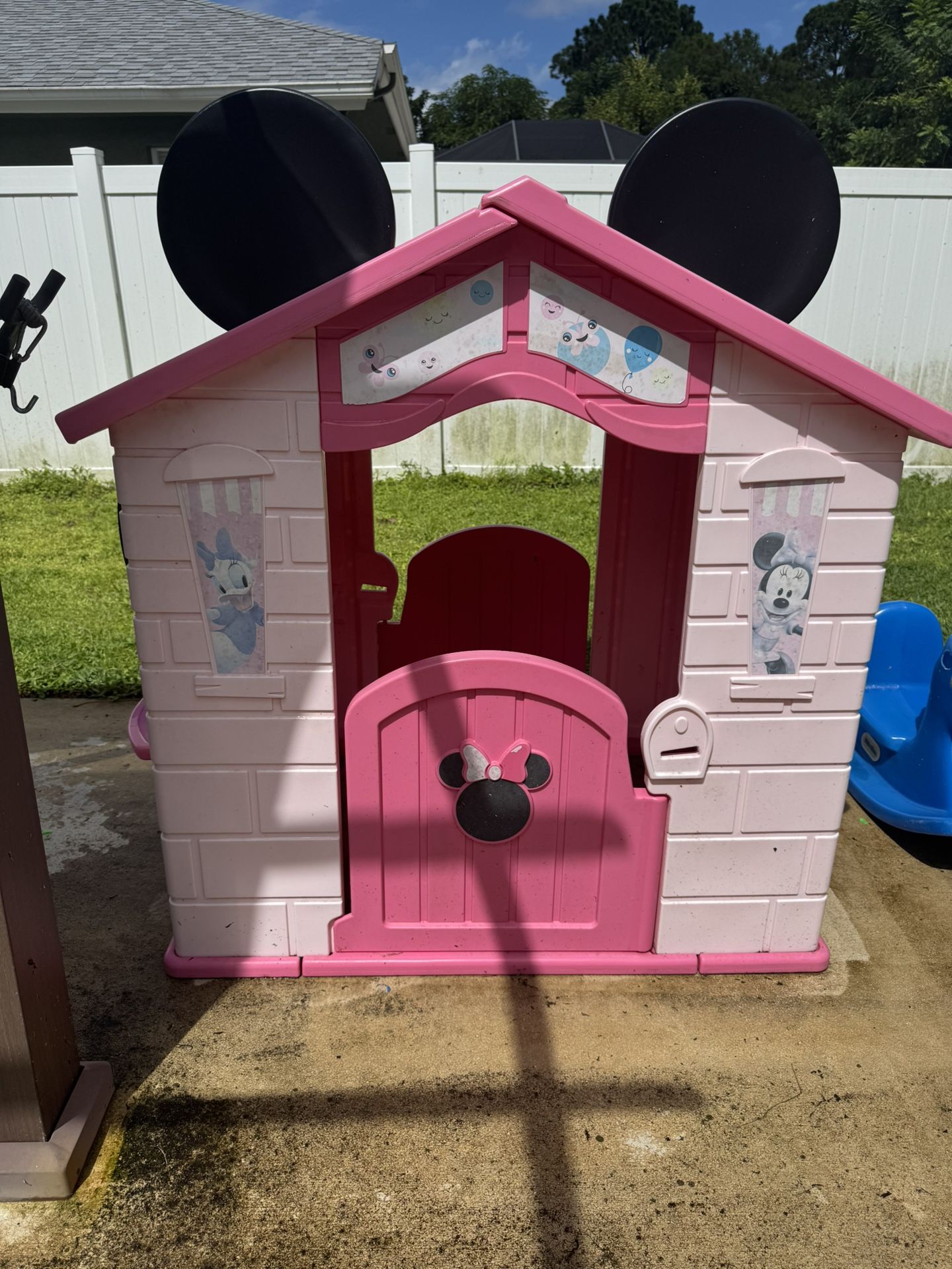 Mini Mouse House