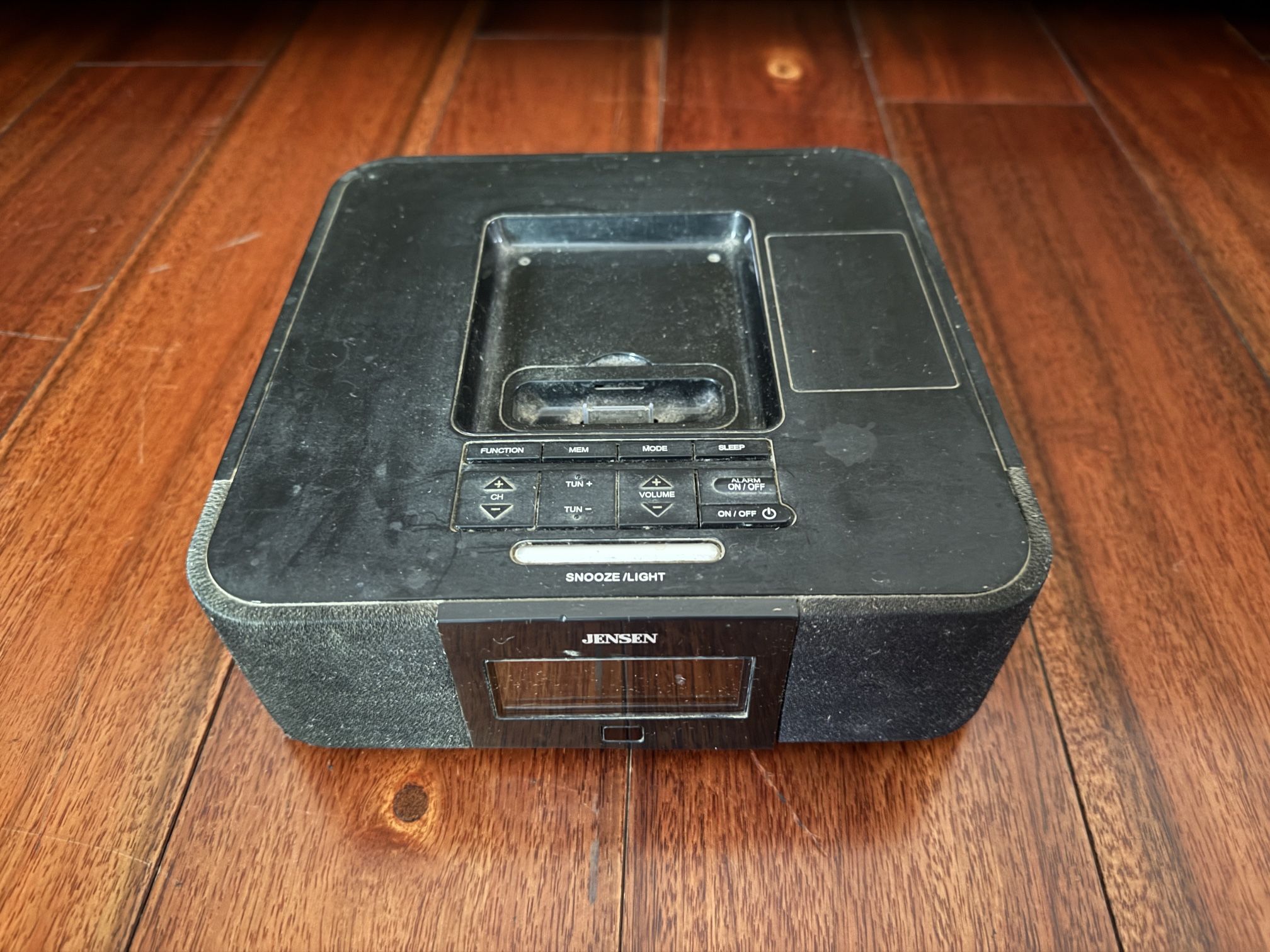 Jensen Docking System For iPod, Model Jims-190