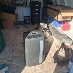 Penguino Room Air Conditioner. 