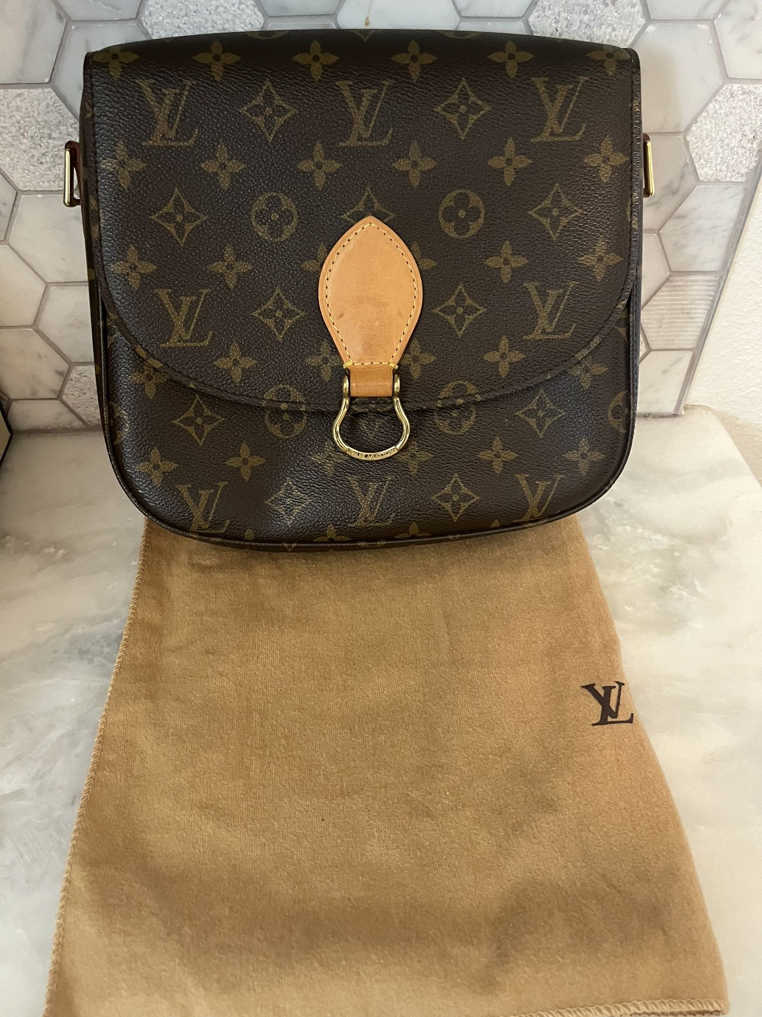2005 Louis Vuitton vintage crossbody 