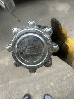 F250 Center Caps