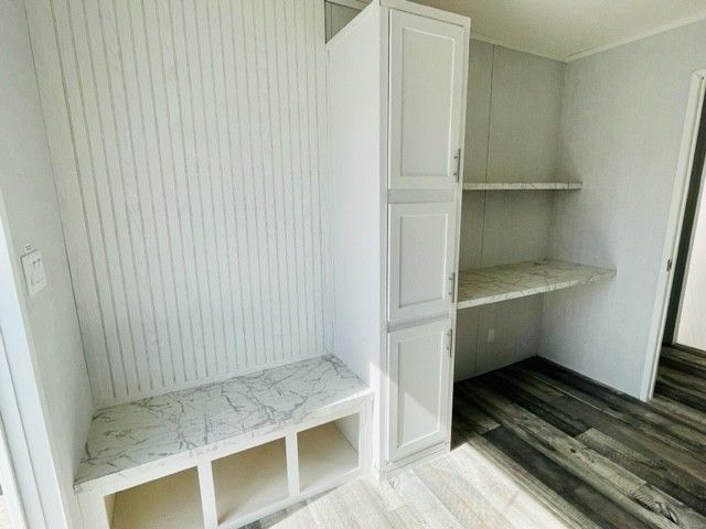 Home With 1 Acre Lot