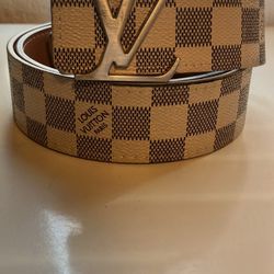 louis vuitton belt for Sale in Ypg, AZ - OfferUp
