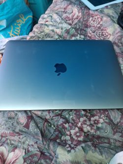 The MacBook Air A2337  M1