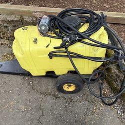 JOHN DEERE SPRAYER UNIT - 25 GALLONS