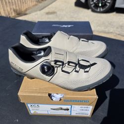 SHIMANO XC503 Size 40 US 7 MTB XC CYCLING SHOES SPD & PD-M520 XT Pedals