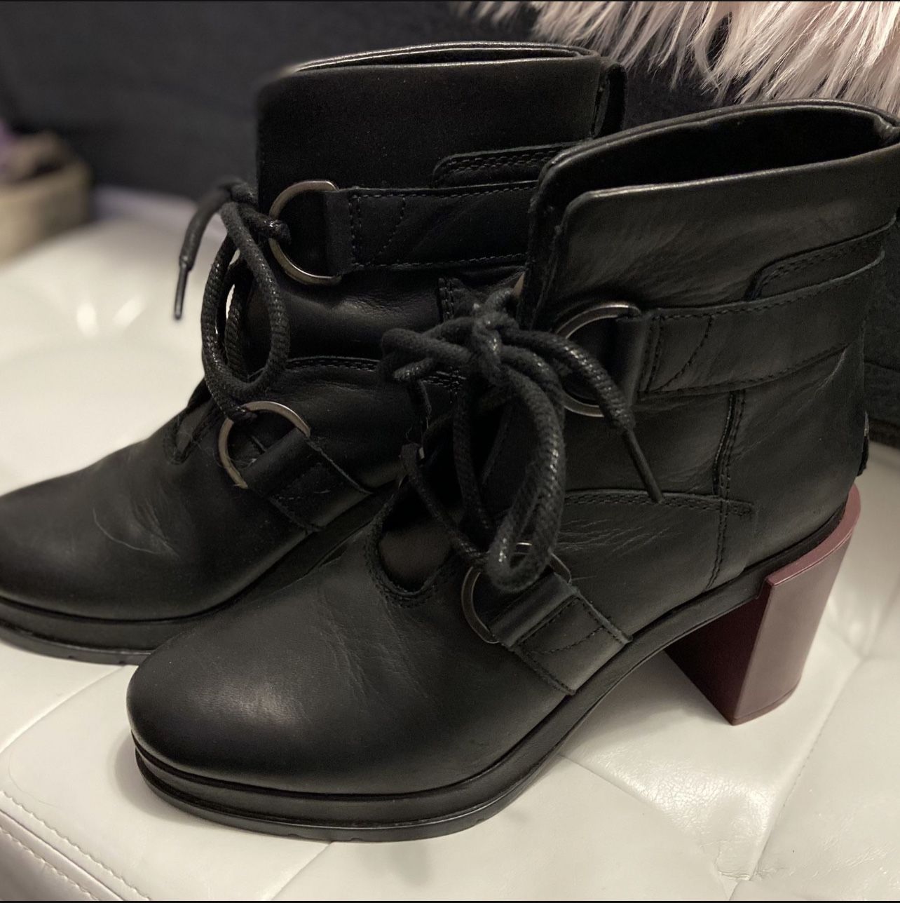 Sorel Black Booties- Like new
