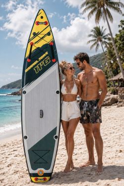 BRAND NEW INFLATABLE PADDLE BOARD