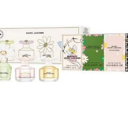 Marc Jacobs 4 Piece Mini Set Perfect, Daisy Wild, Daisy Eau So Fresh, Daisy NIB