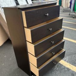 Five Drawers Dresser 