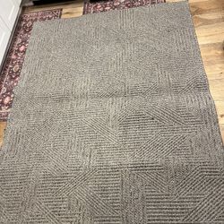5x7 Gray Quilted Rug 