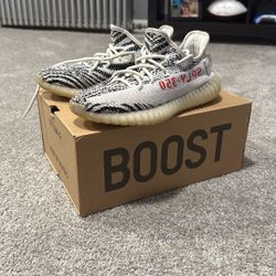 Yeezy boost 350 Zebras Size Men’s 7.0