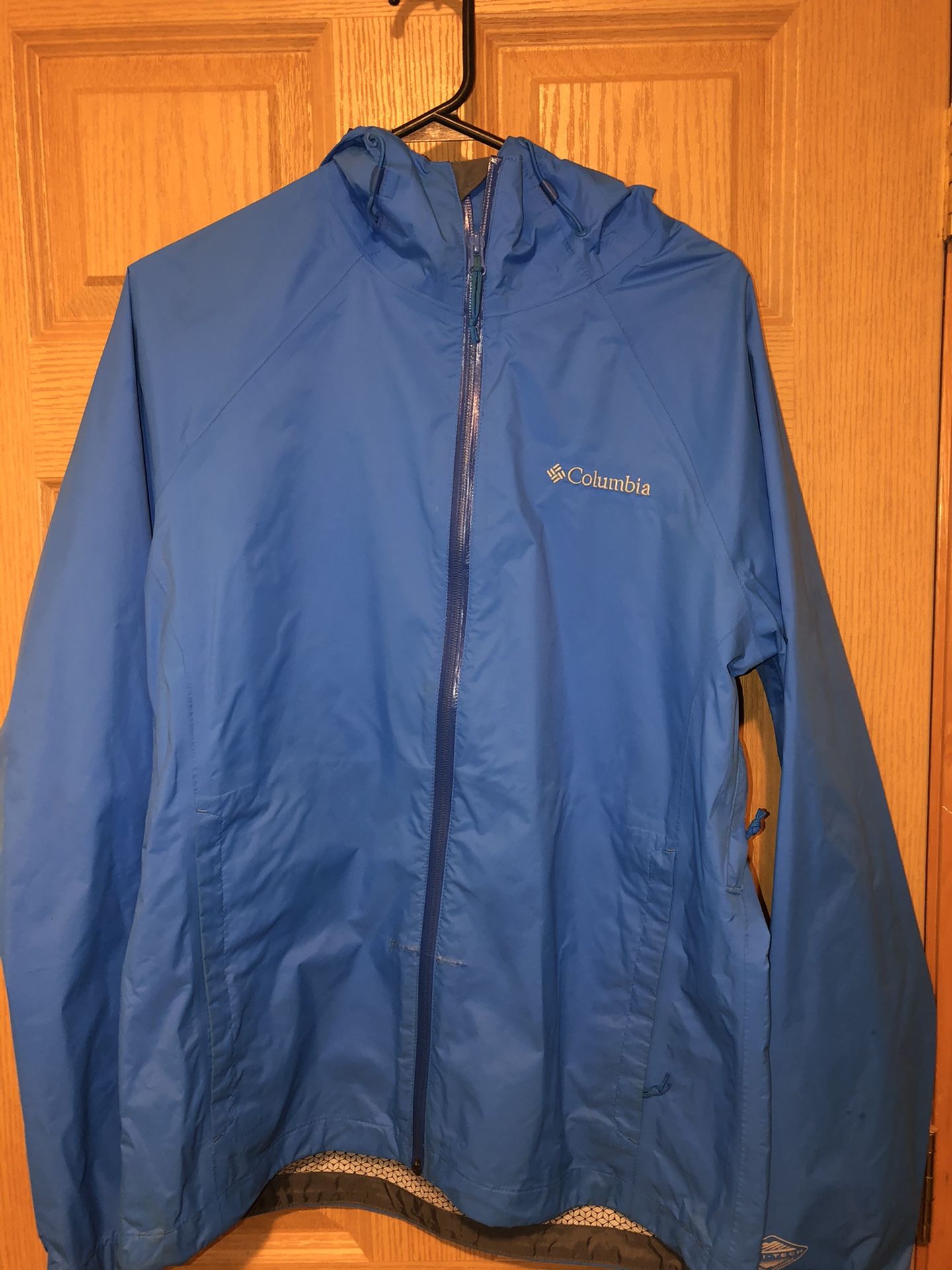 Men’s Columbia Rain Jacket
