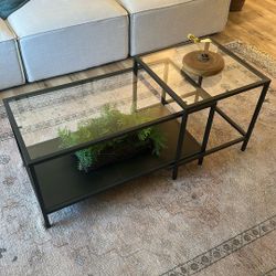 **Like New** Coffee Table
