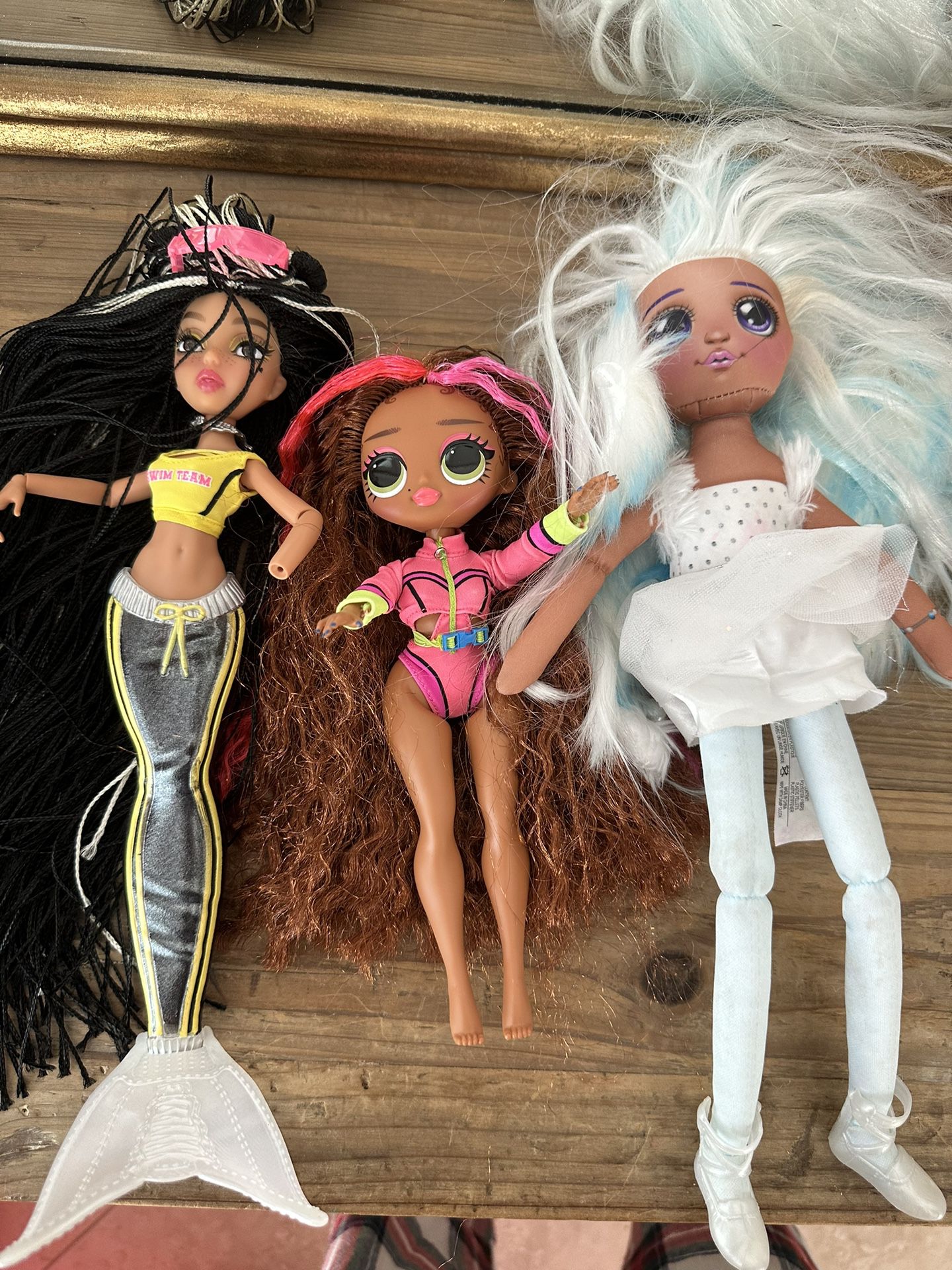 3 Dolls Lol Mermaid And Textile