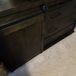 Wood 5 Drawer Dresser Sliding Barn Door With Mirror