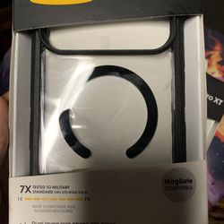 Otter Box Defender Pro XT iPhone 17 Case 