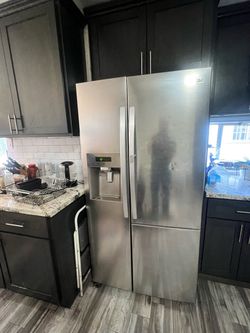 Stainless steel Refrigerator kenmore