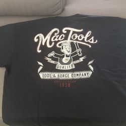 Mac Tools Shirt $ 15