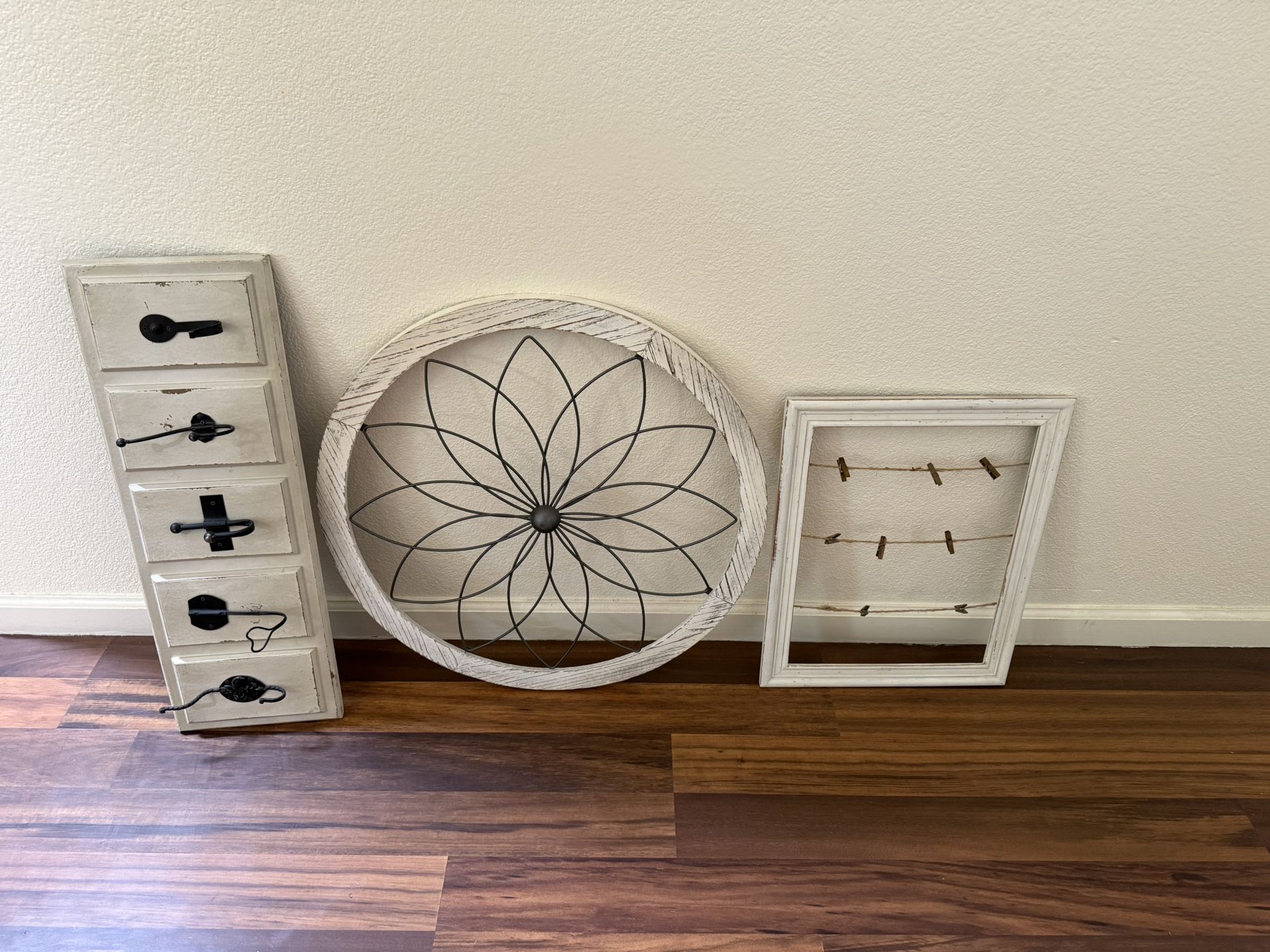 Wall Decor 