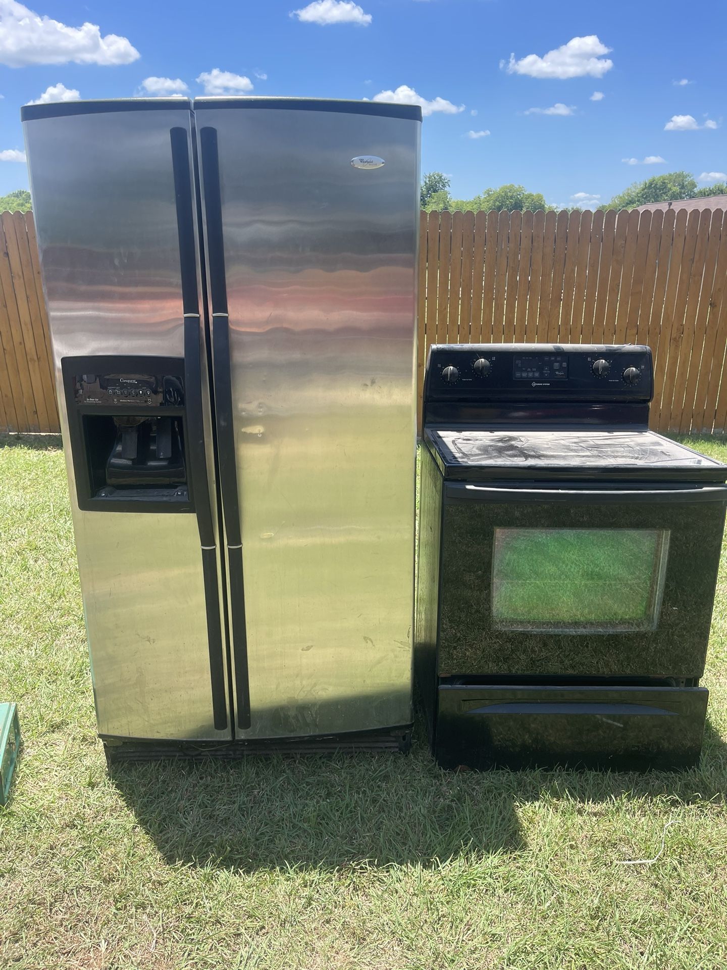 Stove And Refrigerator