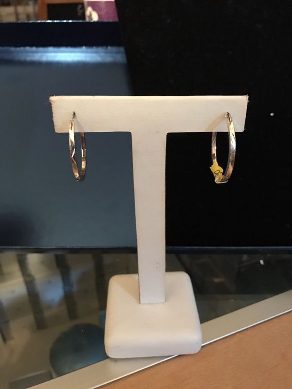 Aretes Avon
