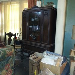 Beautiful Antique China Cabinet