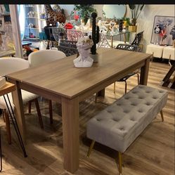Oakwood Dining Table With Ottoman Bench
