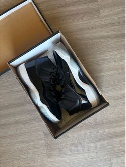 Jordan 11 Space Jam