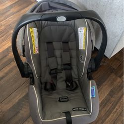 Graco Car Seat With Car Base 