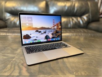 Apple MacBook Air 13.3” M1 2020 16GB RAM 256GB SSD macOS Golden Gate Retina Display laptop computer