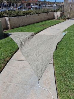 Coolaroo shade sail 11'x11'x11'