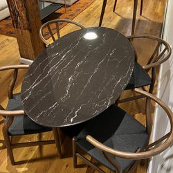 *BRAND NEW* Marble Tulip Dining Table Retails For $723