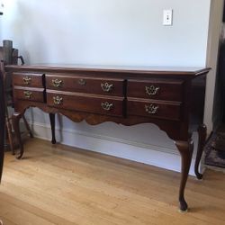 American drew dark solid wood buffet side table hutch vintage cherry