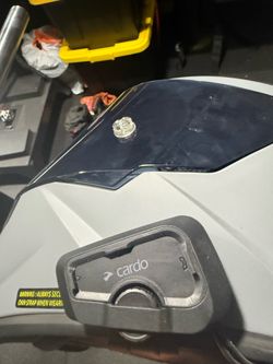 Motorcycle helmet