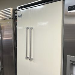 VIKING GLOSS WHITE 48”WIDE BUILT IN SIDE BY SIDE REFRIGERATOR 