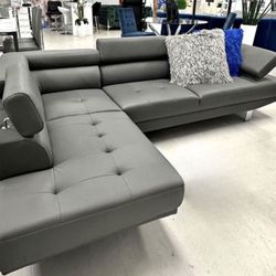Sectional Sofa 