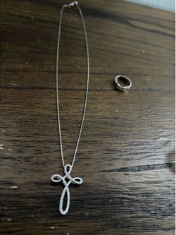 14K White Gold Diamond Set