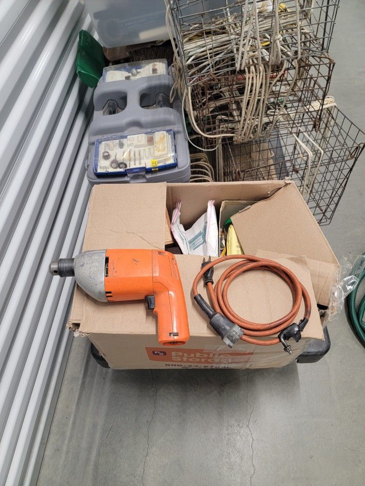 Black and Decker Corded Drill