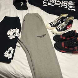 A Bunch Of Clothes I Don’t Use Send Offers