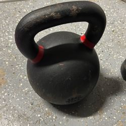 70 lbs Kettle Bell 