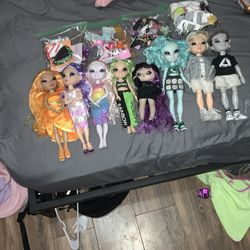 RAINBOW HIGH DOLLS