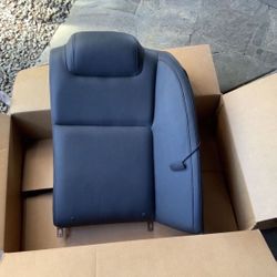 G8 Gt Left Rear ( Upper Seat )