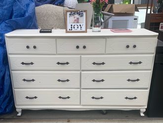 White Wood Dresser with 9 Drawers